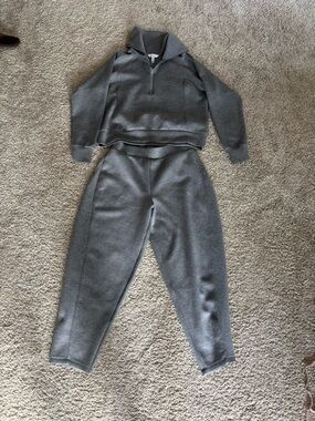 SPANX Heather Gray Zip-Neck Sweatshirt & Joggers Set